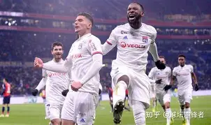 爱游戏电竞-里昂客场战绩频频失利,欧冠资格悬念大吗